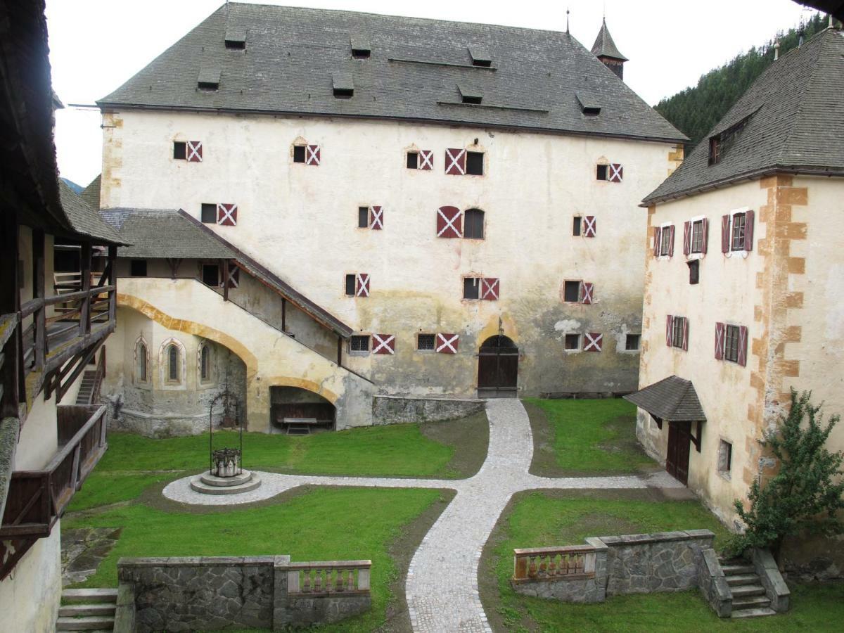 Ferienwohnungen Wind Sankt Margarethen im Lungau Exterior foto